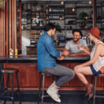 ご近所と繋がりたい人に。飲食代の代わりに「人を助ける」ことを約束するカフェ width=